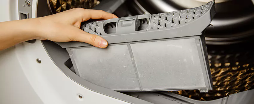 Signs Of A Clogged Dryer Lint Trap in Sioux Falls, South Dakota